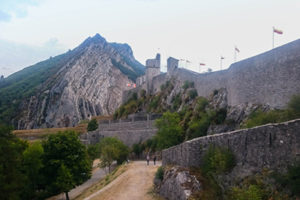 L'enceinte de la citadelle de Sisteron