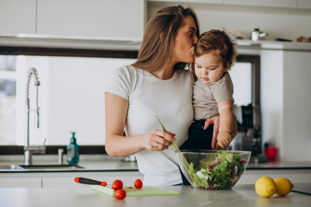 cuisiner à la maison avec enfant